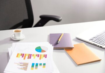 Area Chart Fill: Separate Values or a Shared Total?